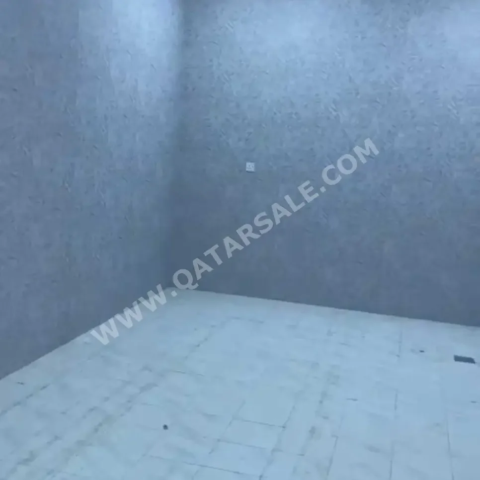 1 Bedrooms  Studio  For Rent  Al Rayyan -  Izghawa  Not Furnished