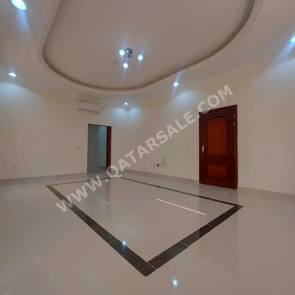 1 Bedrooms  Apartment  For Rent  Umm Salal -  Umm Salal Ali  Not Furnished