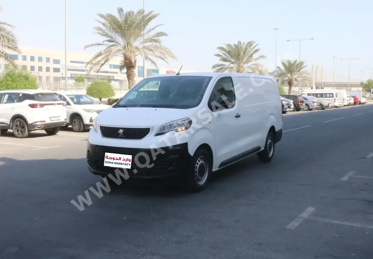 Peugeot  Expert  2022  Automatic  8,000 Km  4 Cylinder  Front Wheel Drive (FWD)  Van / Bus  White  With Warranty