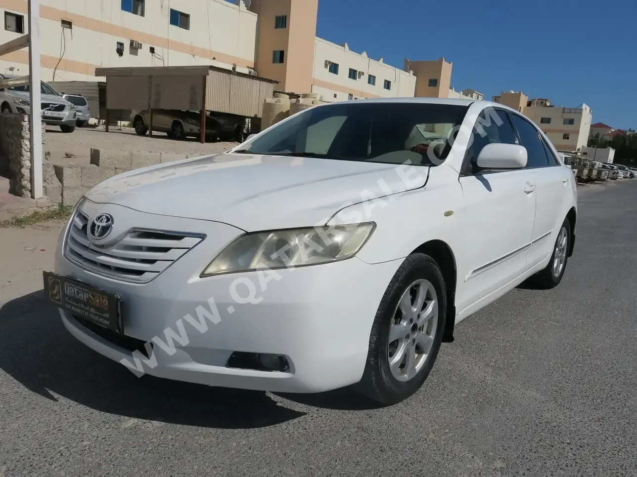 Toyota  Camry  2008  Automatic  300,000 Km  4 Cylinder  Front Wheel Drive (FWD)  Sedan  White