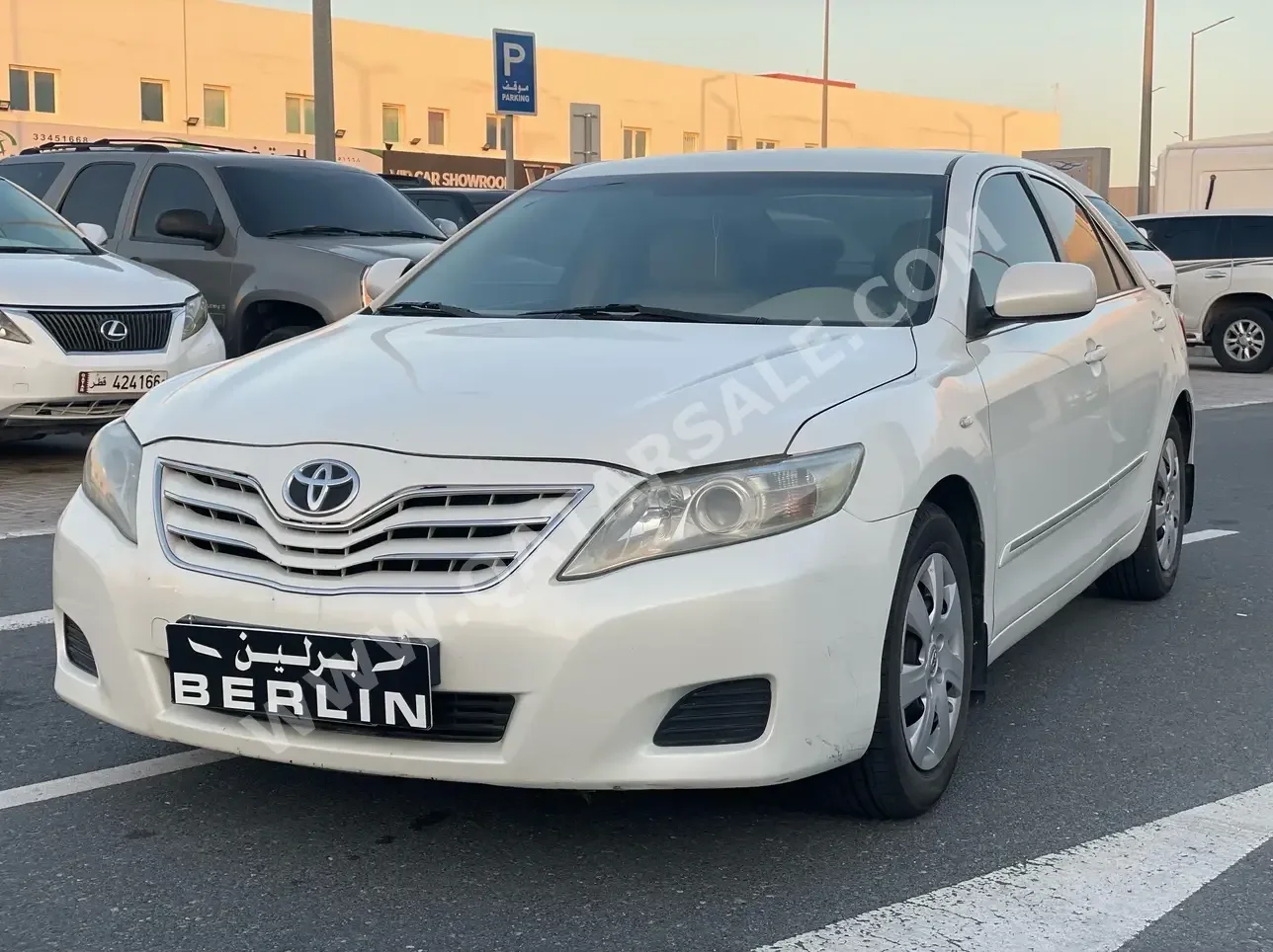 Toyota  Camry  GL  2011  Automatic  193,000 Km  4 Cylinder  Front Wheel Drive (FWD)  Sedan  White