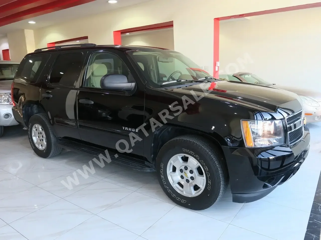 Chevrolet  Tahoe  2012  Automatic  115,000 Km  8 Cylinder  Four Wheel Drive (4WD)  SUV  Black