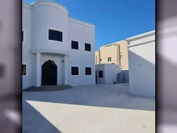 Family Residential  Not Furnished  Doha  Al Dafna  6 Bedrooms