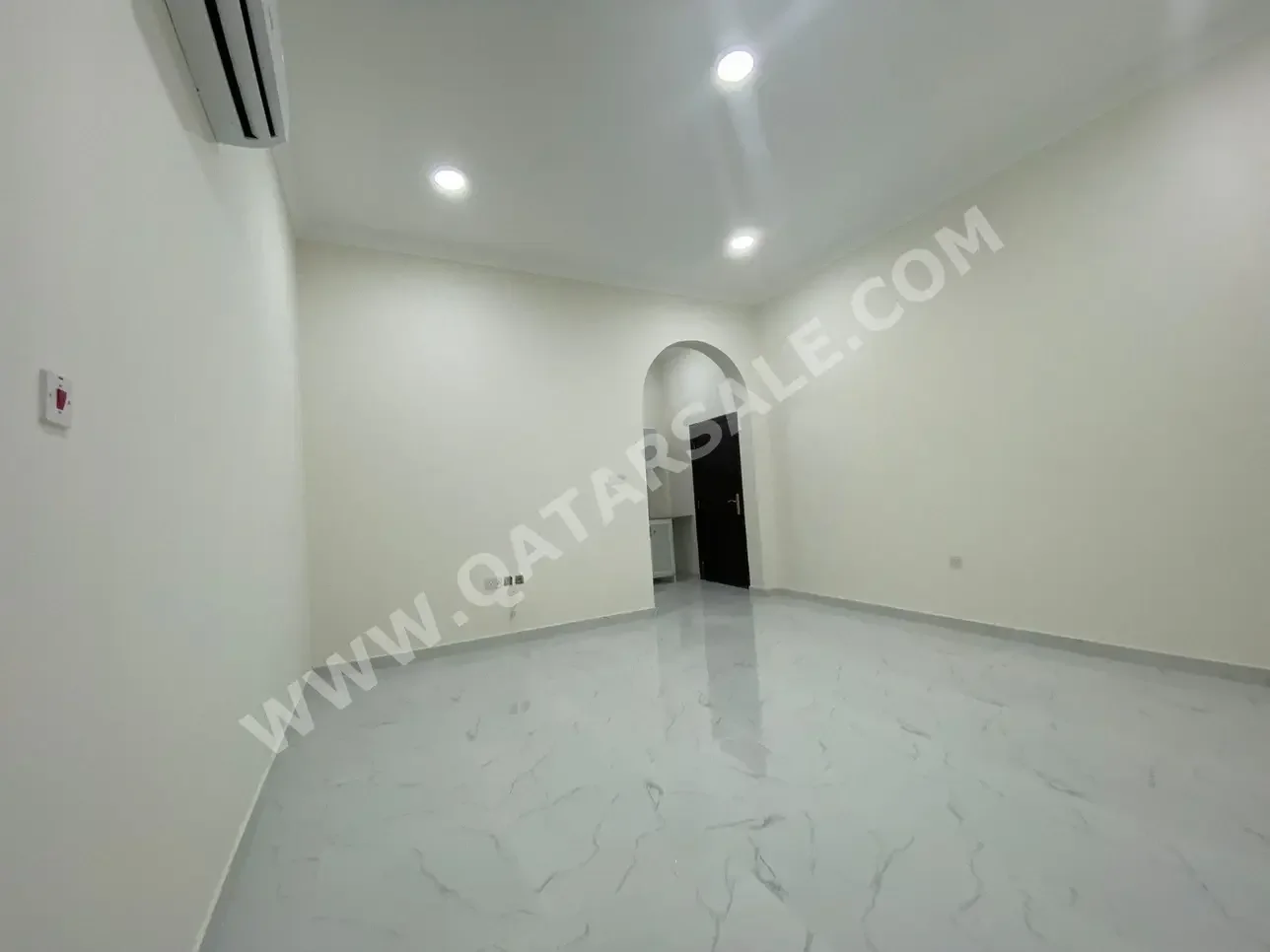 1 Bedrooms Studio For Rent in Al Rayyan Fereej Al Manaseer