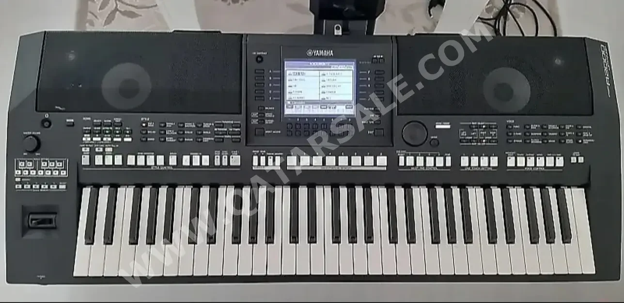 Yamaha  PSR-A2000  Digital  Portable piano