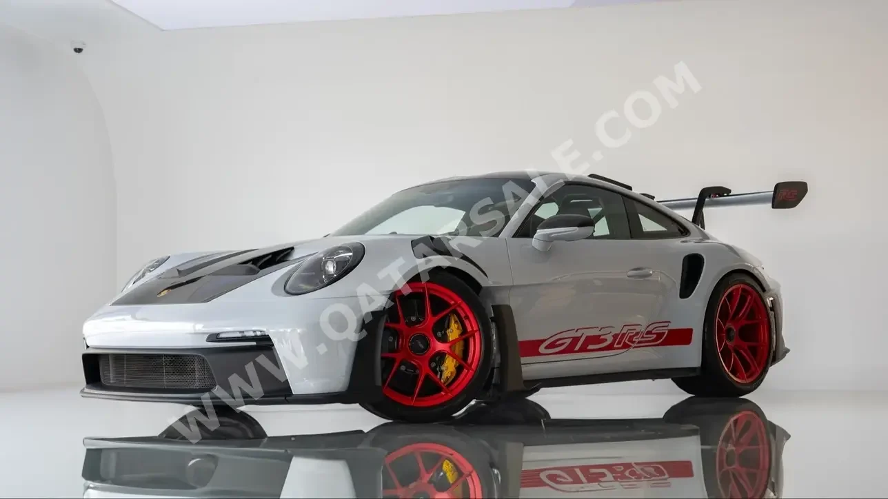 Porsche  911  GT3 RS  2023  Automatic  900 Km  6 Cylinder  Rear Wheel Drive (RWD)  Coupe / Sport  Gray  With Warranty