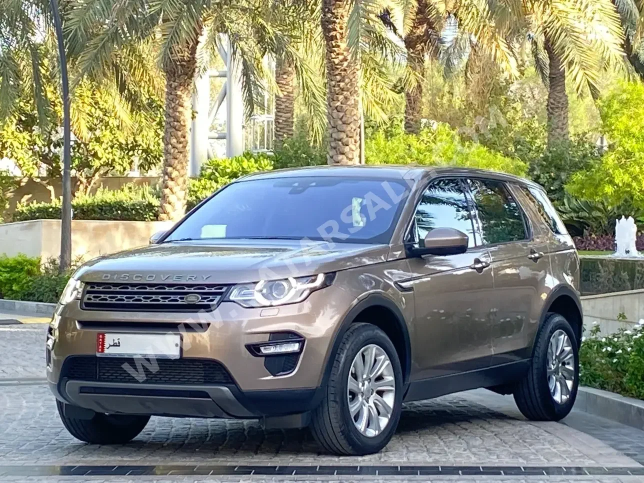 Land Rover  Discovery  Sport  2017  Automatic  76,000 Km  4 Cylinder  All Wheel Drive (AWD)  SUV  Brown