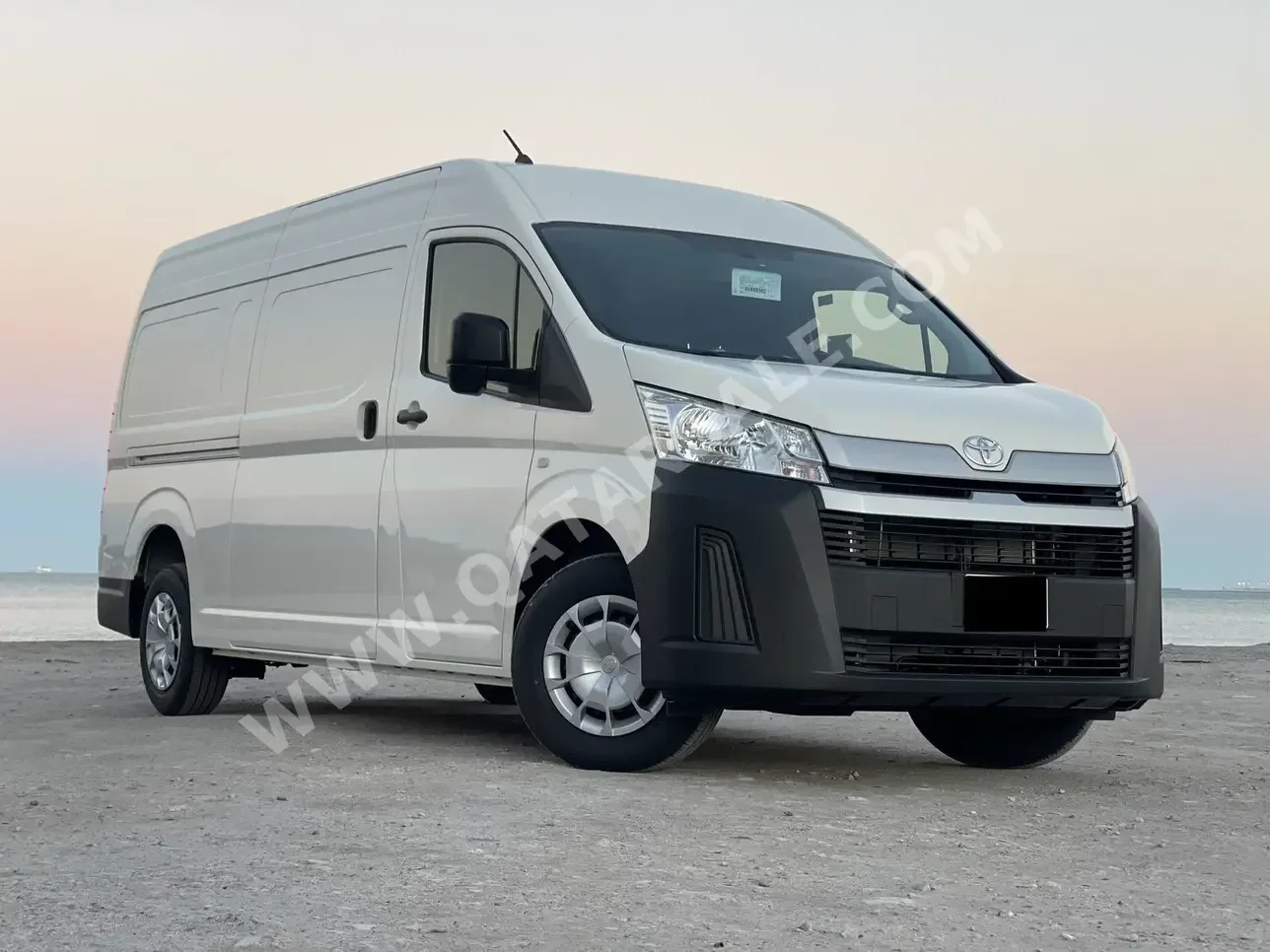 Toyota  Hiace  2024  Manual  0 Km  4 Cylinder  Rear Wheel Drive (RWD)  Van / Bus  White  With Warranty