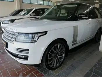 Land Rover  Range Rover  Vogue  2013  Automatic  198,000 Km  8 Cylinder  Four Wheel Drive (4WD)  SUV  White