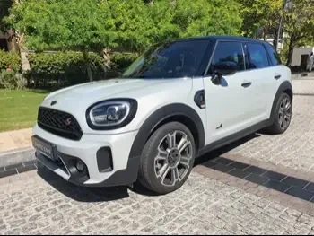Mini  Cooper  CountryMan  S  2023  Automatic  15,000 Km  4 Cylinder  All Wheel Drive (AWD)  Hatchback  White  With Warranty