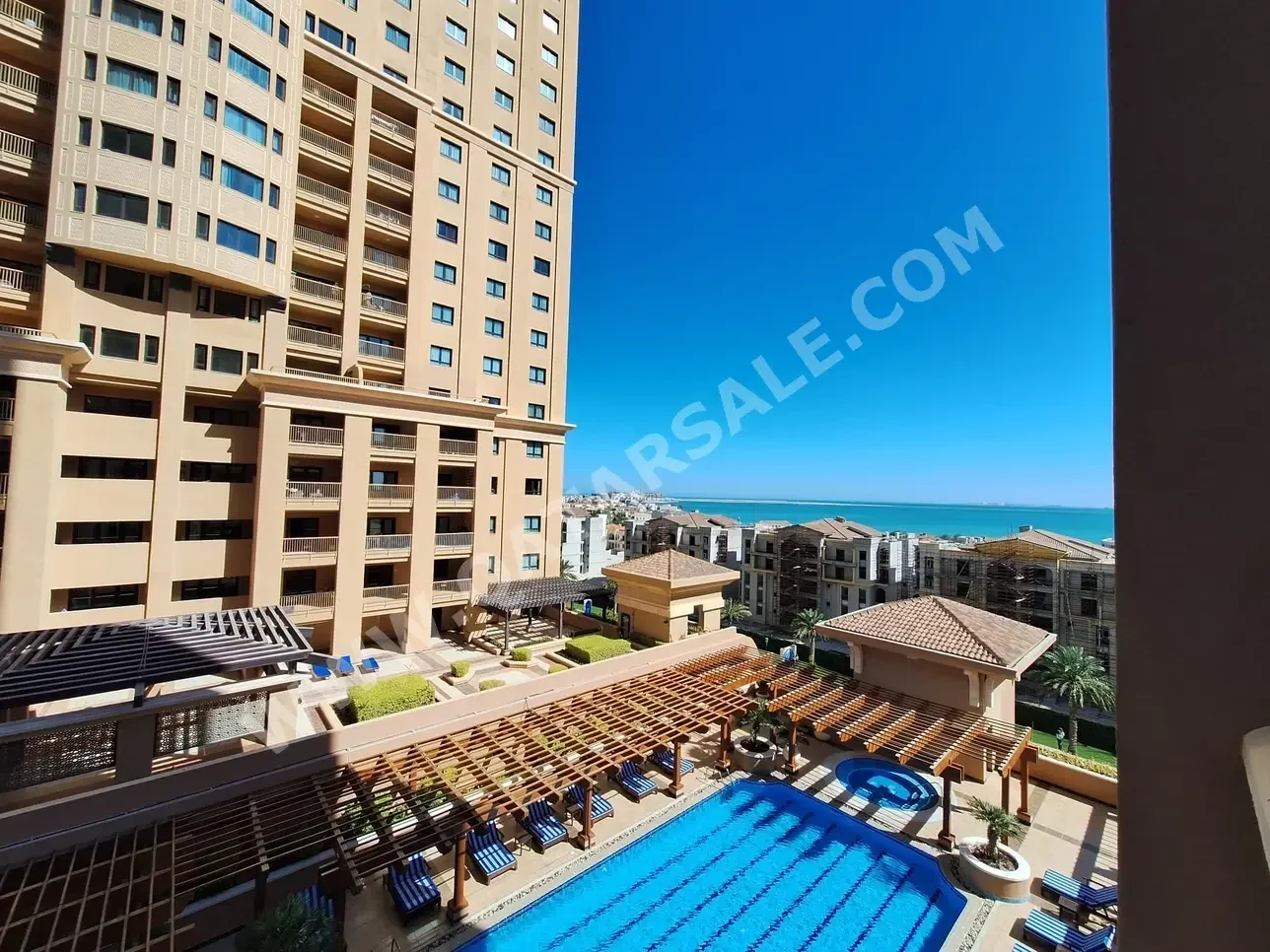 1 Bedrooms  Apartment  For Rent  Doha -  The Pearl  Not Furnished