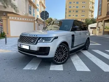  Land Rover  Range Rover  Vogue  Autobiography  2019  Automatic  63,000 Km  8 Cylinder  Four Wheel Drive (4WD)  SUV  Silver  With Warranty