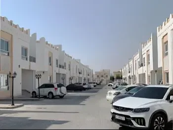 1 Bedrooms  Penthouse  For Rent  Umm Salal -  Umm Al Amad  Not Furnished