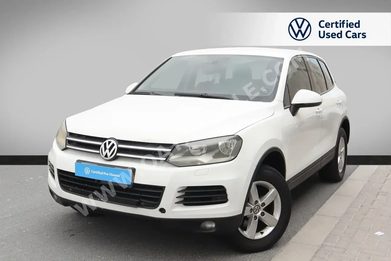 Volkswagen  Touareg  2012  Automatic  187,000 Km  6 Cylinder  All Wheel Drive (AWD)  SUV  White