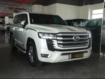 Toyota  Land Cruiser  GXR Twin Turbo  2023  Automatic  22,000 Km  6 Cylinder  Four Wheel Drive (4WD)  SUV  White  With Warranty