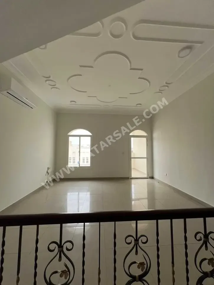 Family Residential  Not Furnished  Doha  Al Thumama  5 Bedrooms