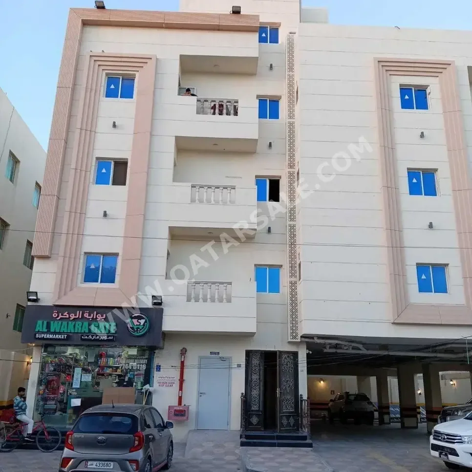 2 Bedrooms  Apartment  For Rent  Al Wakrah -  Al Wakrah  Not Furnished