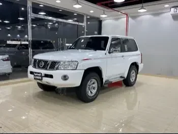 Nissan  Patrol  Safari  2023  Automatic  18,000 Km  6 Cylinder  Four Wheel Drive (4WD)  SUV  White  With Warranty