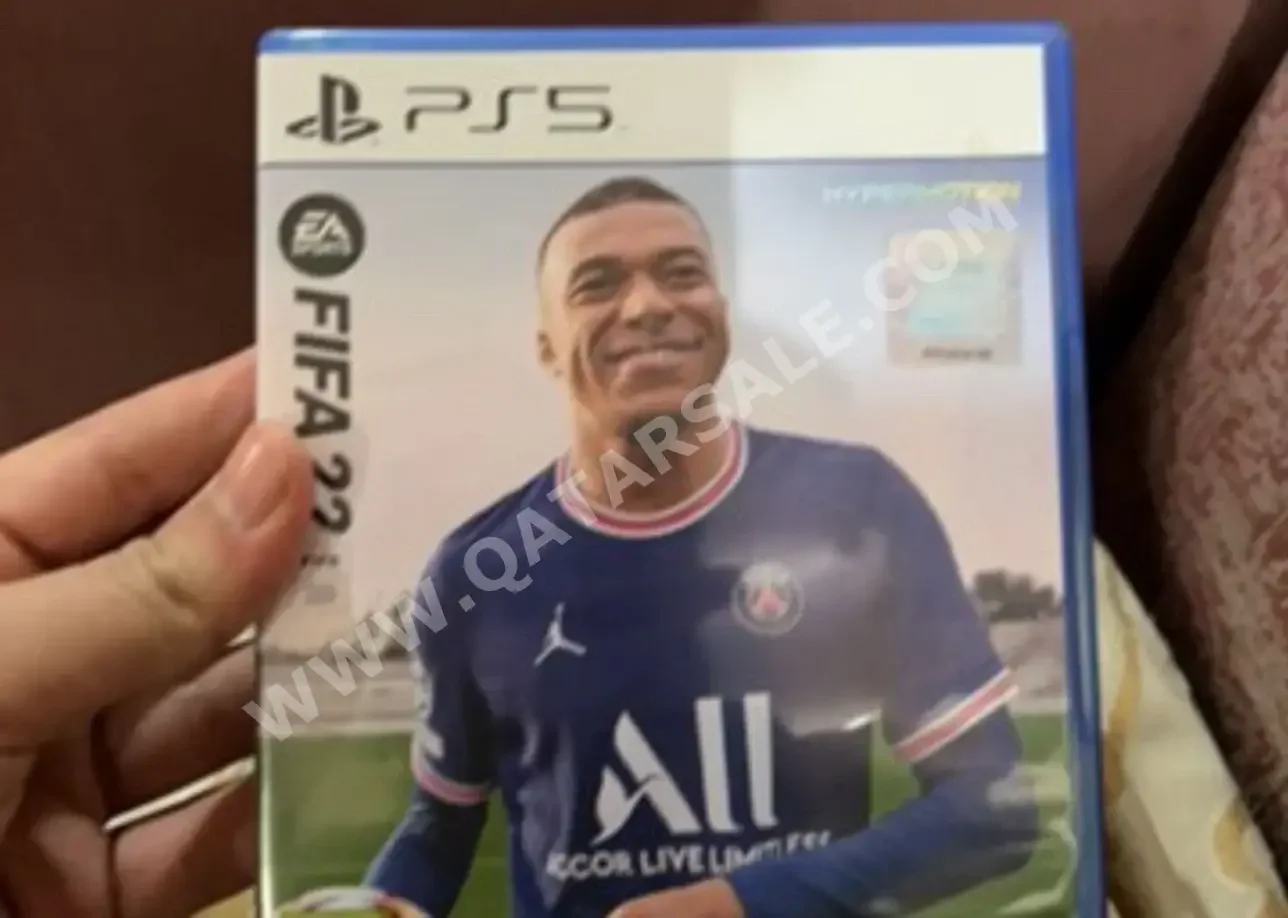 FIFA 22  - PlayStation 5  Video Games CDs