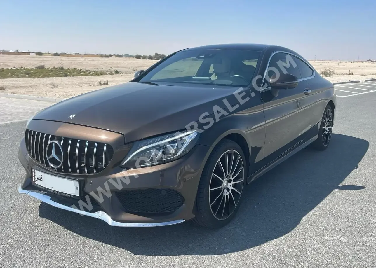 Mercedes-Benz  C-Class  300  2017  Automatic  110,000 Km  4 Cylinder  Rear Wheel Drive (RWD)  Coupe / Sport  Brown