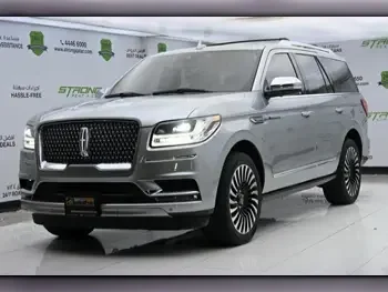 Lincoln  Navigator  Presidential  2021  Automatic  82,000 Km  6 Cylinder  Four Wheel Drive (4WD)  SUV  Silver  With Warranty