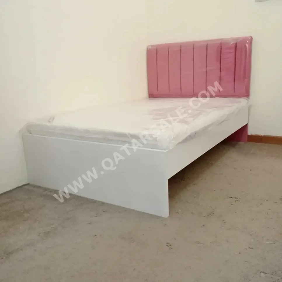 Beds Twin  White  Mattress Included