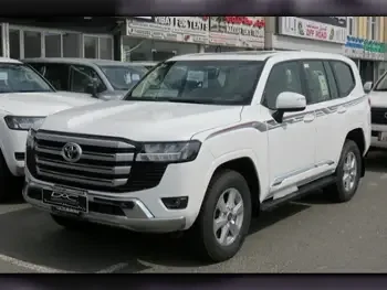 Toyota  Land Cruiser  GXR Twin Turbo  2023  Automatic  0 Km  6 Cylinder  Four Wheel Drive (4WD)  SUV  White  With Warranty