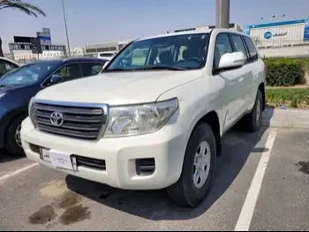Toyota  Land Cruiser  G  2012  Automatic  31,000 Km  6 Cylinder  Four Wheel Drive (4WD)  SUV  White