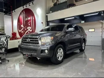  Toyota  Sequoia  2015  Automatic  256,000 Km  8 Cylinder  Four Wheel Drive (4WD)  SUV  Gray  With Warranty