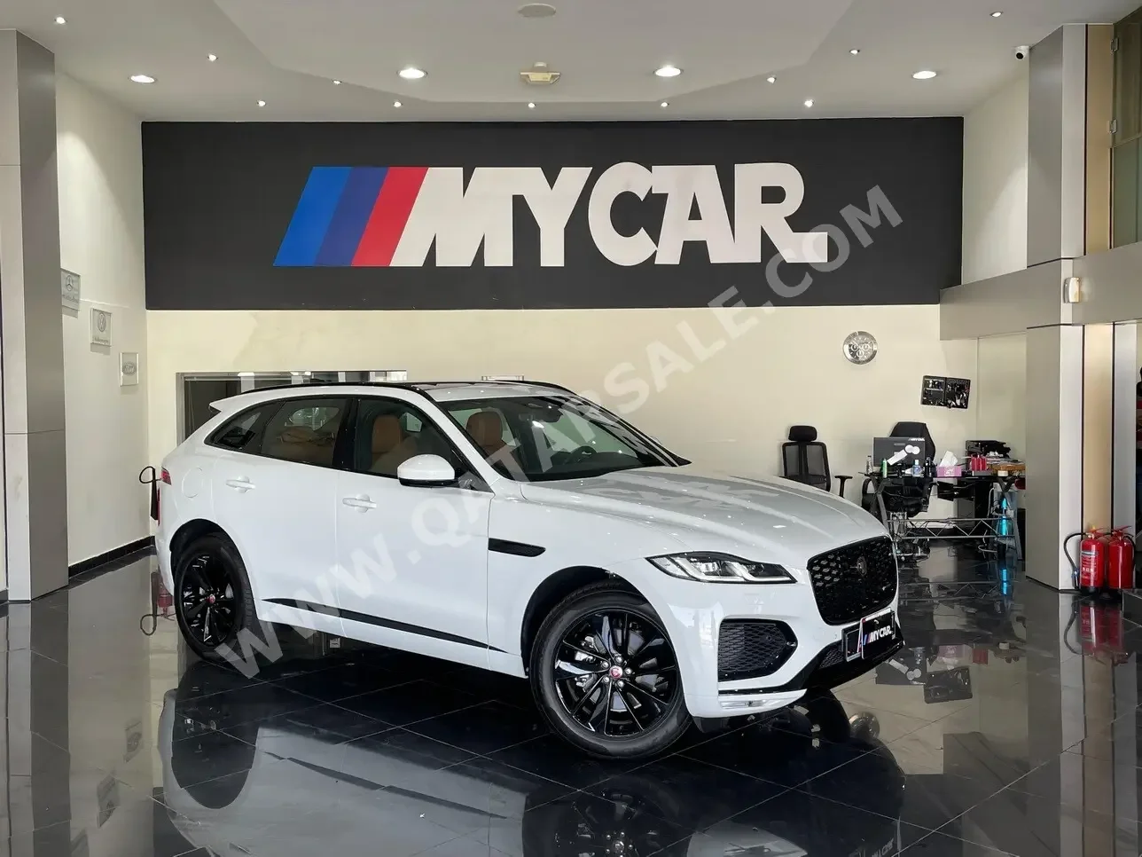 Jaguar  F-Pace  S  2023  Automatic  0 Km  4 Cylinder  Four Wheel Drive (4WD)  SUV  White  With Warranty
