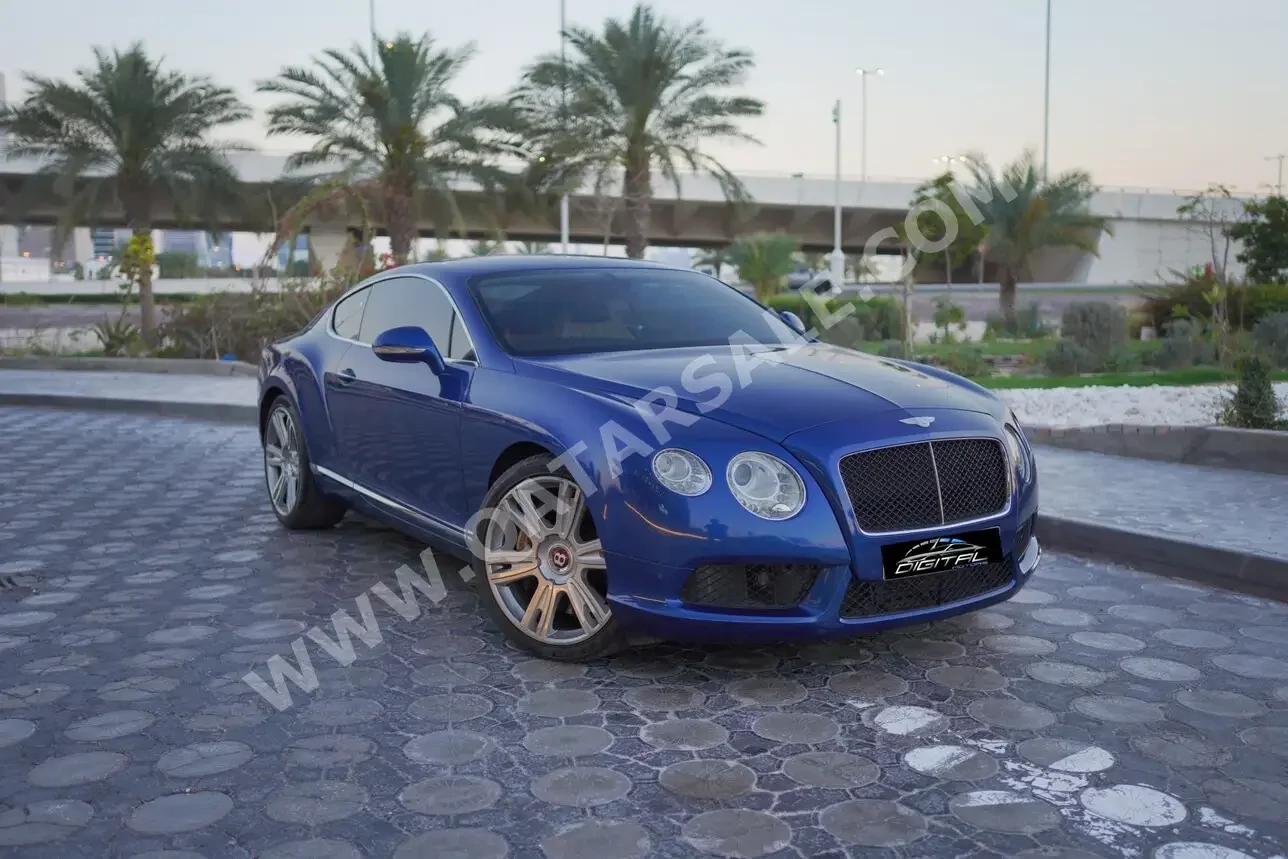 Bentley  Continental  Flying Spur  2014  Automatic  80,000 Km  8 Cylinder  All Wheel Drive (AWD)  Coupe / Sport  Blue