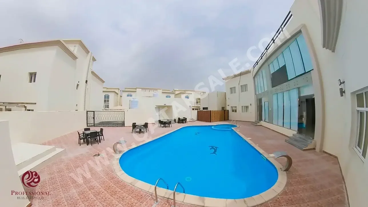 Family Residential  Not Furnished  Al Rayyan  Ain Khaled  5 Bedrooms
