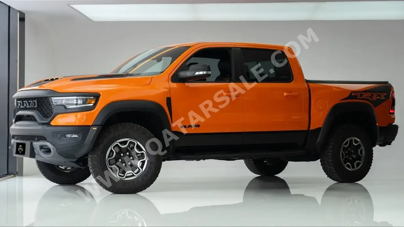 Dodge  Ram  TRX  2022  Automatic  561 Km  8 Cylinder  Four Wheel Drive (4WD)  Pick Up  Orange  With Warranty