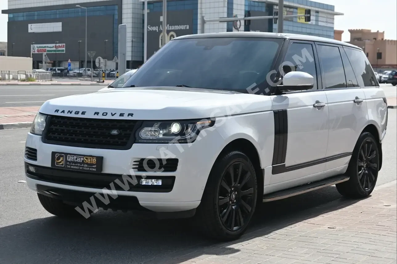 Land Rover  Range Rover  Vogue Super charged  2013  Automatic  98,000 Km  8 Cylinder  Four Wheel Drive (4WD)  SUV  White