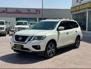 Nissan  Pathfinder  SV  2018  Automatic  151,000 Km  6 Cylinder  All Wheel Drive (AWD)  SUV  White