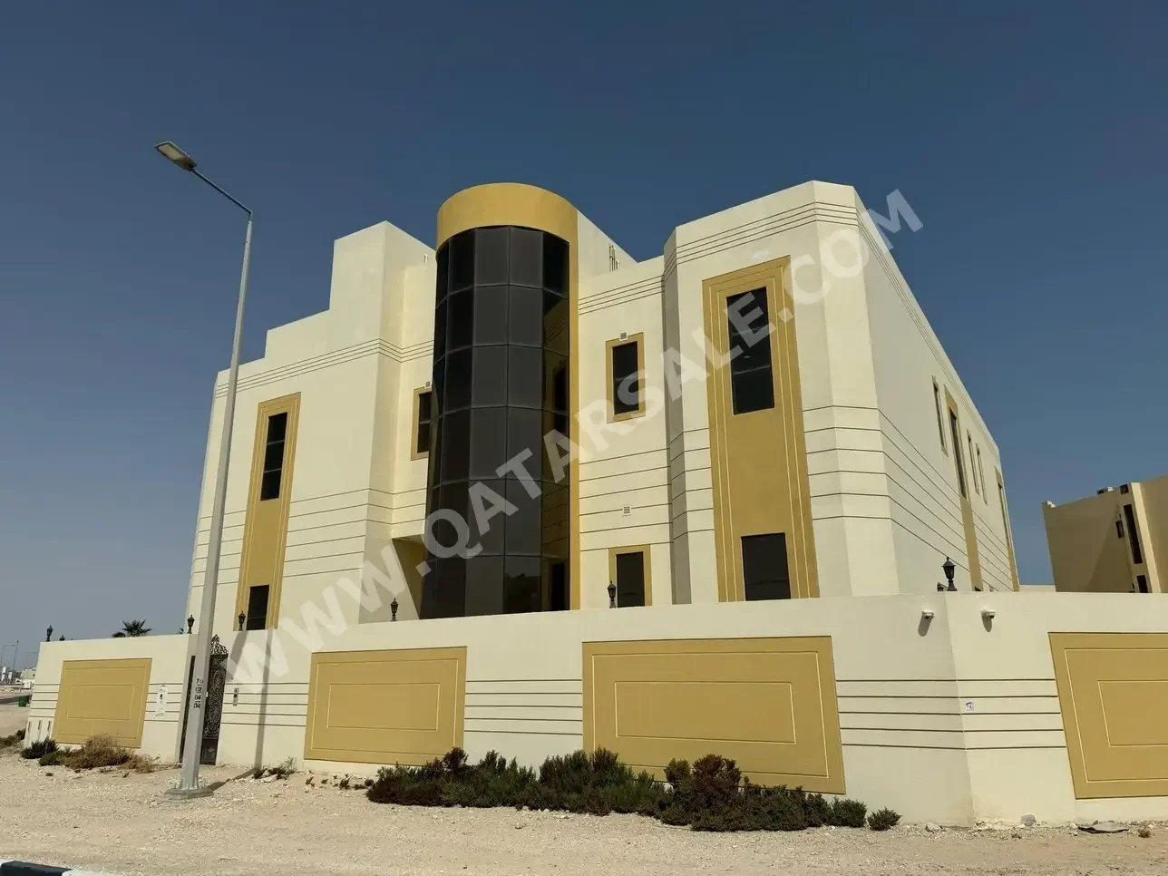 Commercial  Semi Furnished  Al Daayen  Al Khisah  7 Bedrooms