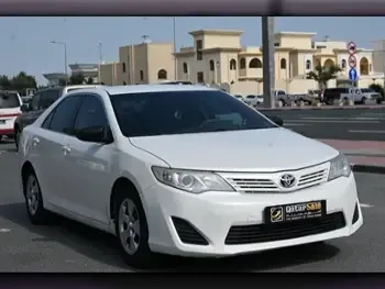 Toyota  Camry  GL  2015  Automatic  190,000 Km  4 Cylinder  Front Wheel Drive (FWD)  Sedan  Pearl