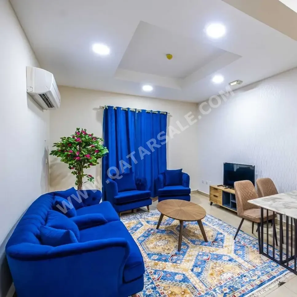 2 Bedrooms  Apartment  For Rent  Doha -  Al Mirqab  Fully Furnished