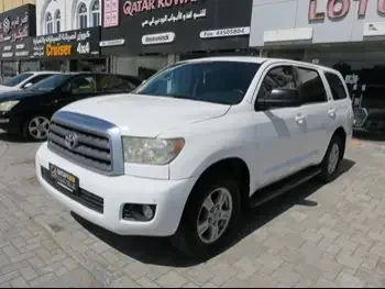  Toyota  Sequoia  2014  Automatic  310,000 Km  8 Cylinder  Four Wheel Drive (4WD)  SUV  White  With Warranty