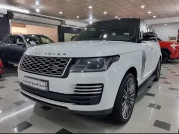  Land Rover  Range Rover  Vogue  Autobiography  2018  Automatic  67,000 Km  8 Cylinder  Four Wheel Drive (4WD)  SUV  White  With Warranty