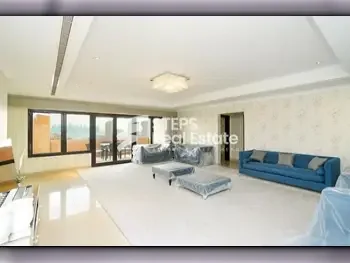 2 Bedrooms  Apartment  For Rent  Doha -  The Pearl  Fully Furnished