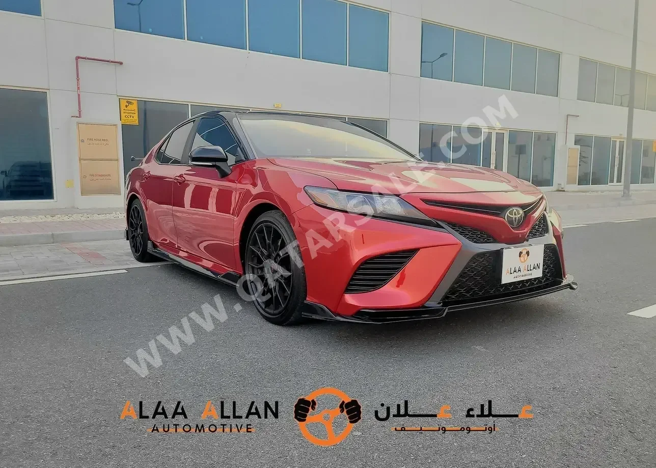 Toyota  Camry  2020  Automatic  79,000 Km  4 Cylinder  Front Wheel Drive (FWD)  Sedan  Red