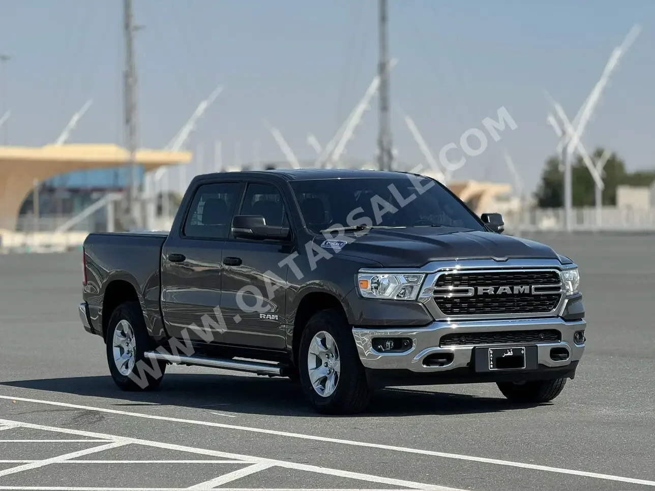 Dodge  Ram  Big Horn  2023  Automatic  13,000 Km  8 Cylinder  Four Wheel Drive (4WD)  Pick Up  Gray  With Warranty