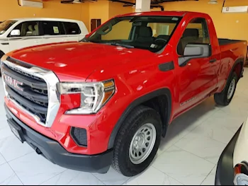 GMC  Sierra  1500  2020  Automatic  72,000 Km  6 Cylinder  Four Wheel Drive (4WD)  Pick Up  Red