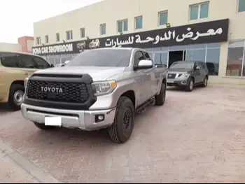 Toyota  Tundra  2018  Automatic  67,000 Km  8 Cylinder  Four Wheel Drive (4WD)  Pick Up  Silver