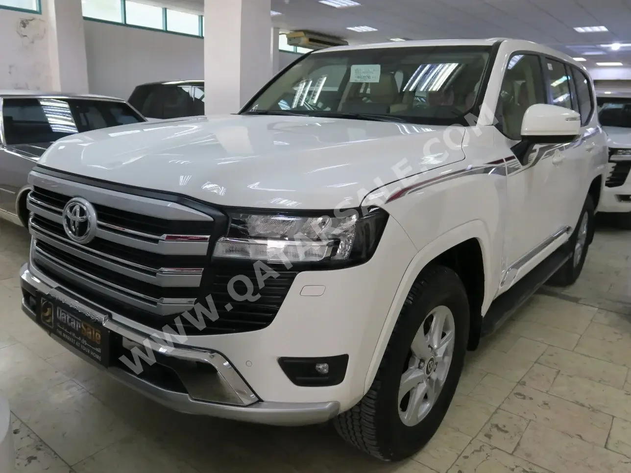 Toyota  Land Cruiser  GXR Twin Turbo  2024  Automatic  3,000 Km  6 Cylinder  Four Wheel Drive (4WD)  SUV  White  With Warranty