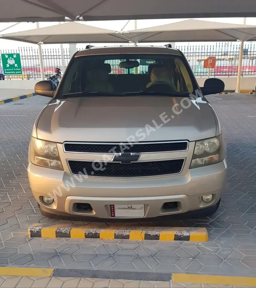 Chevrolet  Tahoe  LS  2007  Automatic  275 Km  8 Cylinder  SUV  Gold