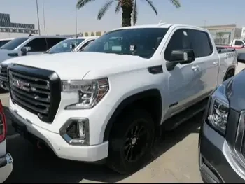 GMC  Sierra  AT4  2020  Automatic  148,000 Km  8 Cylinder  Four Wheel Drive (4WD)  Pick Up  White