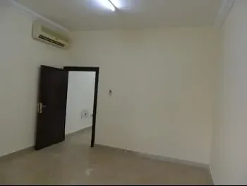 3 غرف نوم  شقة  للايجار  الدوحة -  فريج بن عمران  غير مفروشة