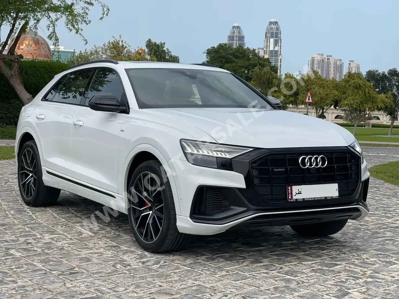  Audi  Q8  S-Line  2023  Automatic  1,200 Km  6 Cylinder  All Wheel Drive (AWD)  SUV  White  With Warranty